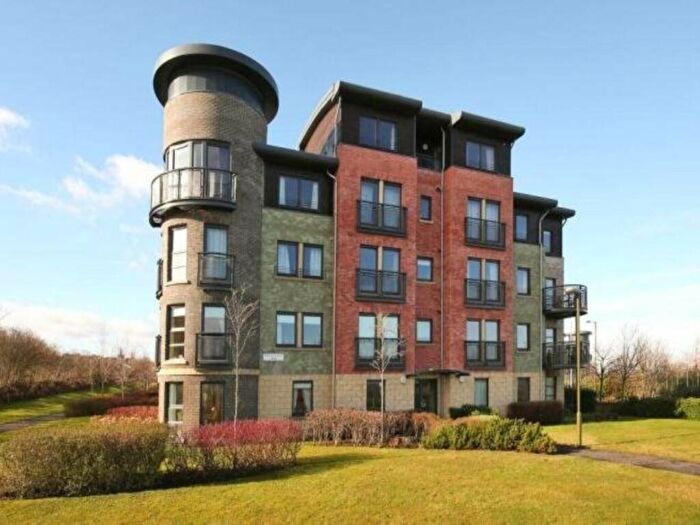 2 Bedroom Flat To Rent In Meggetland View, Craiglockhart, Edinburgh, EH14