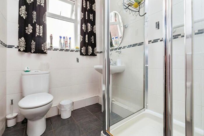 3 Bedroom End Of Terrace House For Sale In Station Road, Bamber Bridge, Preston, Lancashire, PR5
