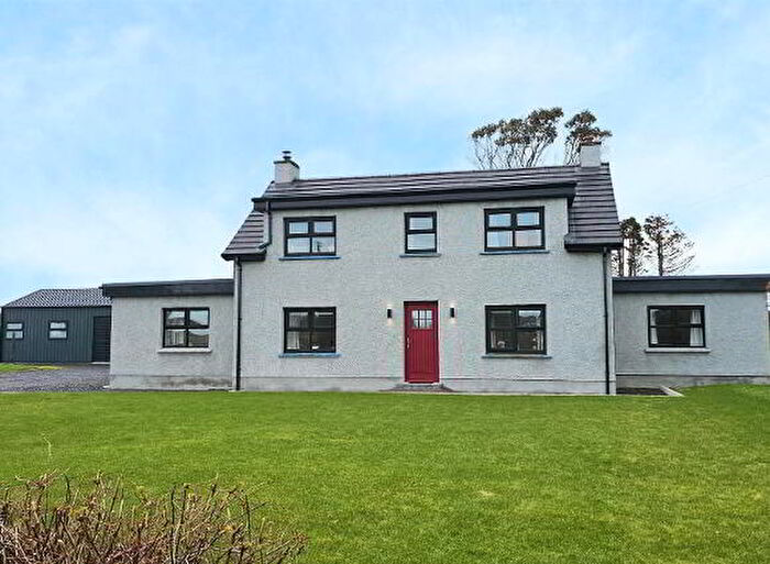 4 Bedroom Detached House For Sale In 'Robin Cottage', Middle Road, Islandmagee, BT40