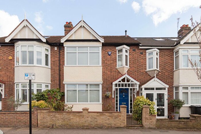 3 Bedroom Terraced House For Sale In Coolgardie Avenue, London, E4