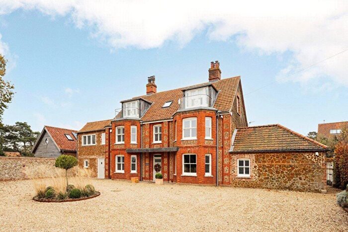 6 Bedroom Detached House For Sale In Main Road, Brancaster Staithe, King's Lynn, Norfolk, PE31