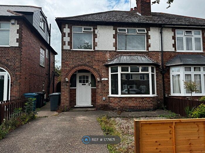 3 Bedroom Semi-Detached House To Rent In Abbey Road, Nottingham, NG2