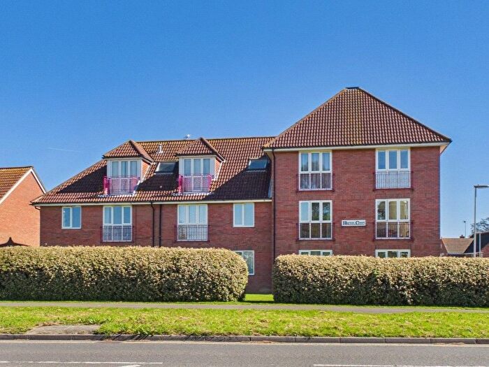 1 Bedroom Flat For Sale In Hayton Court, Chestnut Walk, Worthing, BN13