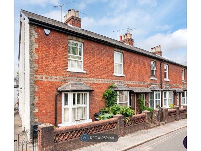 2 Bedroom End Of Terrace House To Rent In North Street, Dorking, RH4