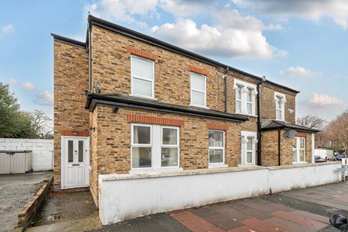 1 Bedroom Flat To Rent In Marlow Road, Penge, London, SE20