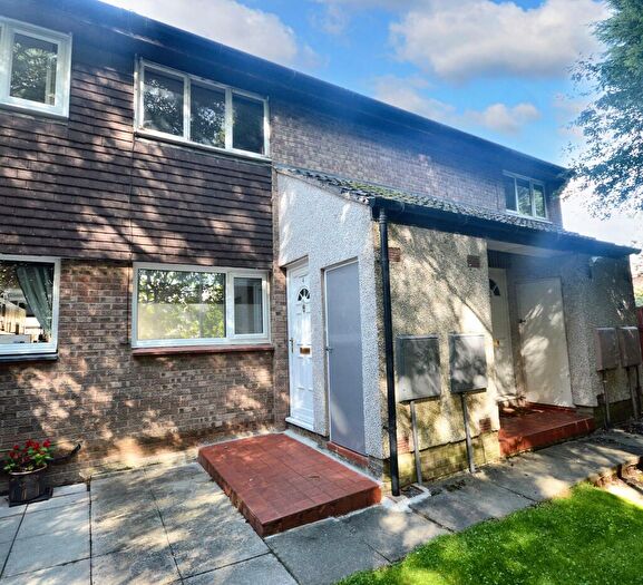 1 Bedroom Flat To Rent In Hexworth Walk, Bramhall, SK7