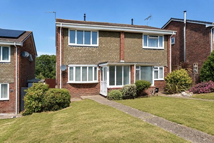 3 Bedroom Semi-Detached House For Sale In Chain Free * Shanklin, PO37