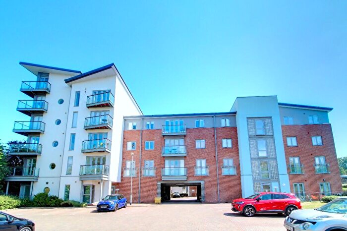 2 Bedroom Apartment To Rent In Worsdell Drive, Gateshead, Tyne And Wear, NE8