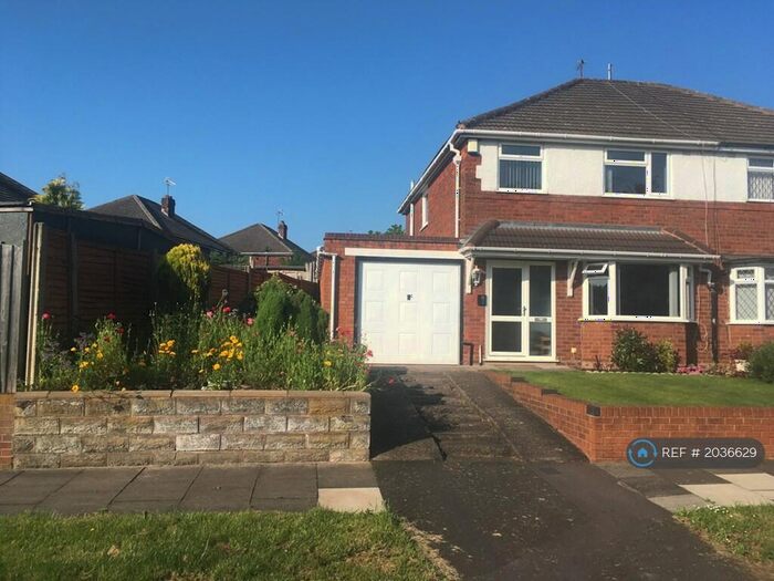 3 Bedroom Semi-Detached House To Rent In Poolehouse Road, Birmingham, B43