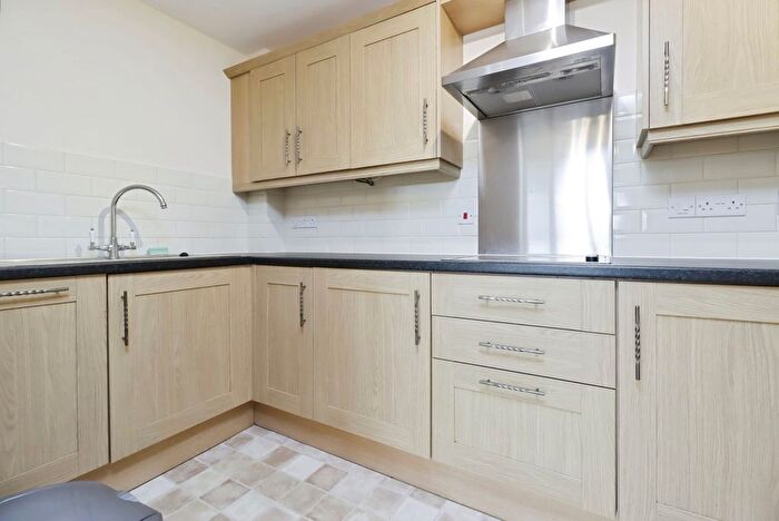 1 Bedroom Flat For Sale In Radbrook House, Shrewsbury, SY3