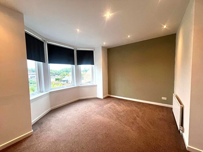 1 Bedroom Flat To Rent In High Glencairn Street, KA1