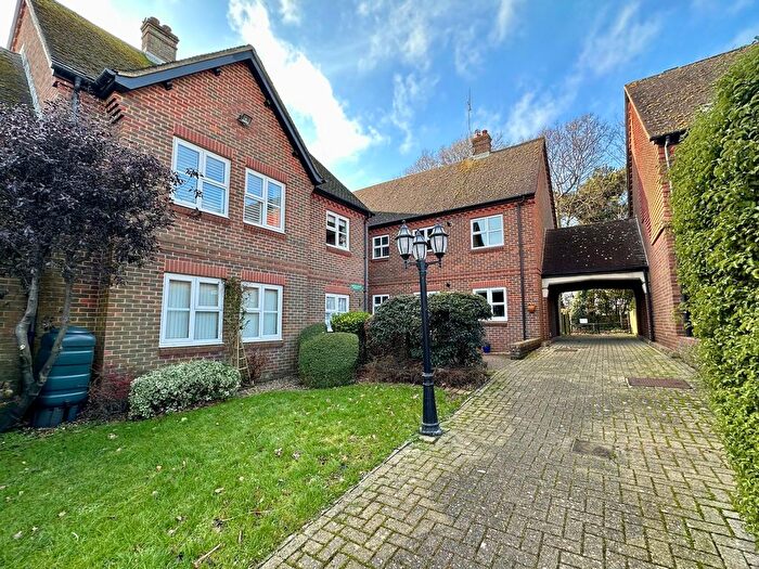 2 Bedroom Property For Sale In Rotherfield Avenue, Bexhill-On-Sea, TN40