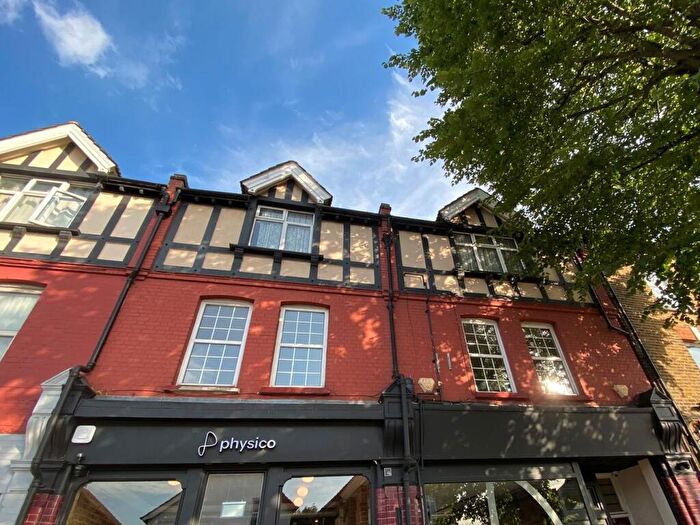 2 Bedroom Flat To Rent In Beckenham Lane, Bromley, BR2