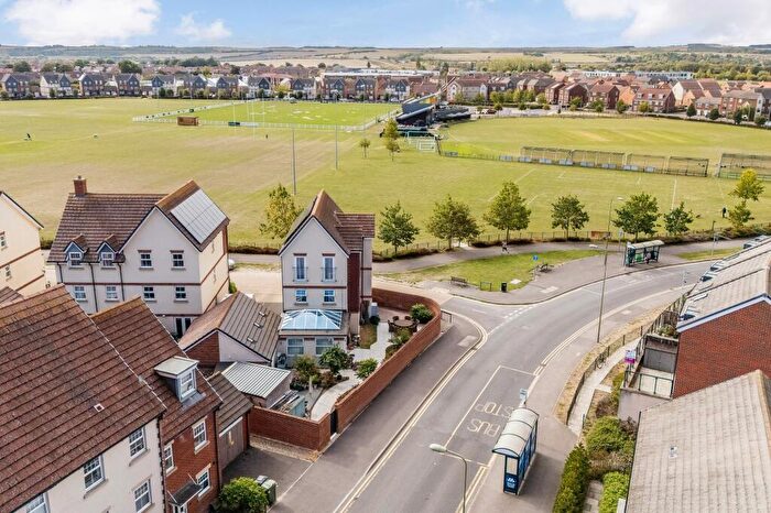 4 Bedroom Detached House For Sale In Juniper Way, Didcot, OX11