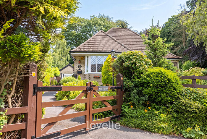 3 Bedroom Detached Bungalow For Sale In Main Road, Hatcliffe, DN37