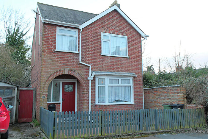 3 Bedroom Detached House For Sale In Cherry Street, Wigston, Leicester, LE18