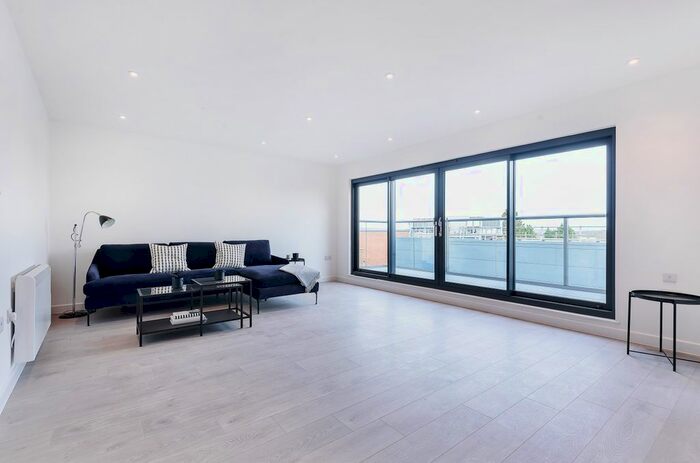 1 Bedroom Flat To Rent In High Street, Sevenoaks TN13