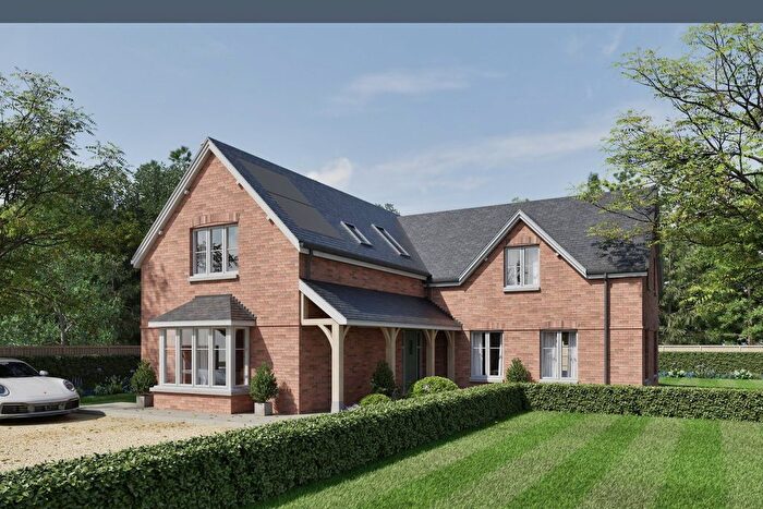 4 Bedroom Detached House For Sale In Sandy Lane, Romsey, Hampshire, SO51
