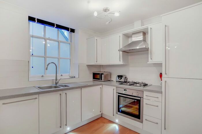 1 Bedroom Flat To Rent In College Hill, London, EC4R