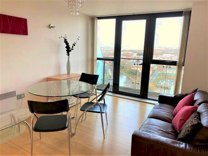 1 Bedroom Apartment To Rent In Tempus Tower, Mirabel Street, Manchester, M3
