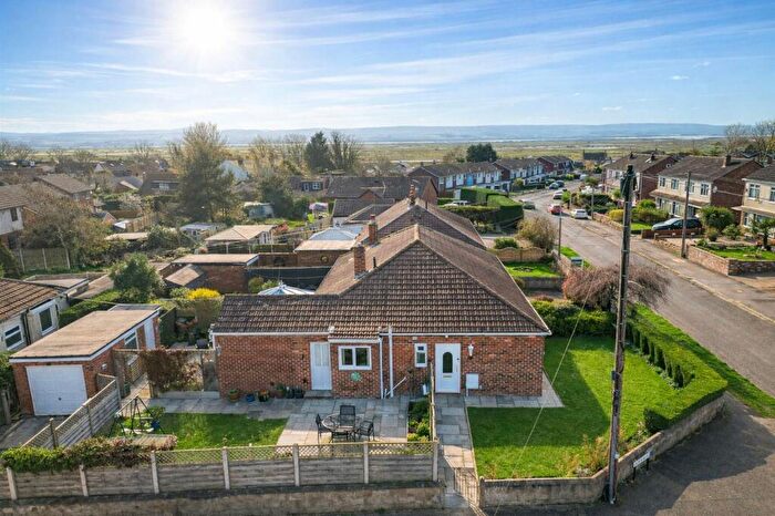 2 Bedroom Semi-Detached Bungalow For Sale In Marshlands Road, Little Neston, CH64