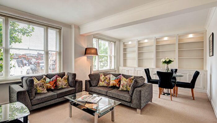 1 Bedroom Flat To Rent In Hill Street, W1J