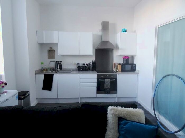 1 Bedroom Apartment To Rent In Vicarage Farm Road, Fengate, Peterborough, PE1