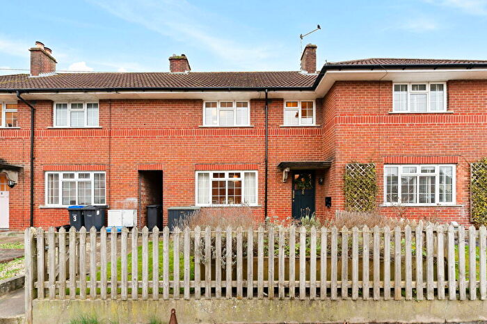 3 Bedroom Terraced House For Sale In Edgam Place, Quidhampton, SP2