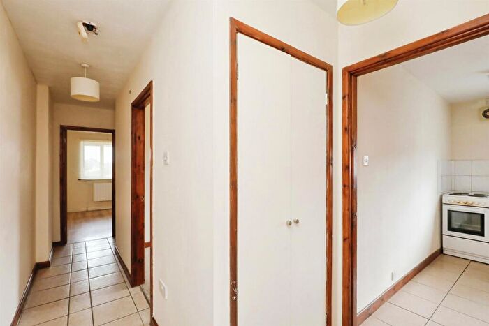 2 Bedroom Flat For Sale In Laburnum Crescent, Dereham, NR19