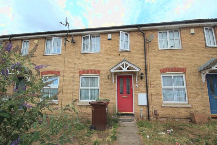 2 Bedroom Terraced House To Rent In Hamleton Terrace, Dagenham, RM9