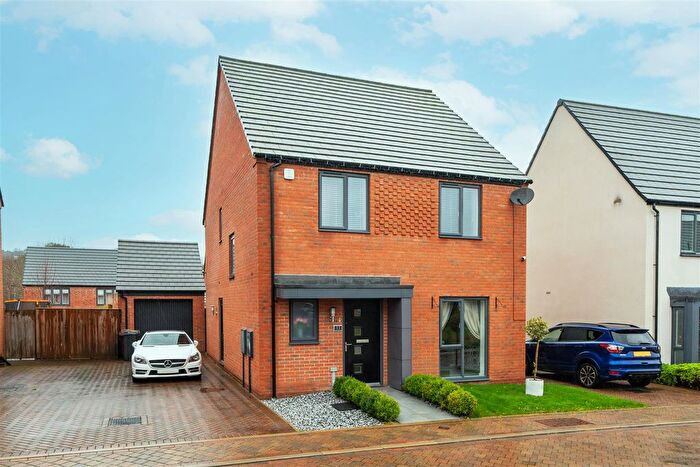 4 Bedroom Detached House For Sale In Hornbeam Lane, Wingerworth, Chesterfield, S42