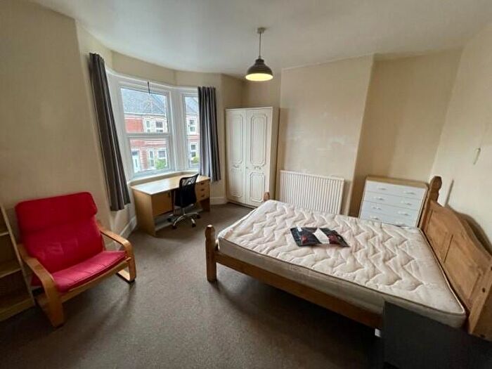 4 Bedroom House To Rent In Monkswell Road, Exeter, EX4