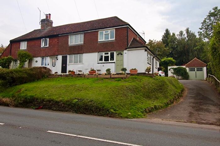 2 Bedroom End Of Terrace House For Sale In Main Road, Sevenoaks, TN14