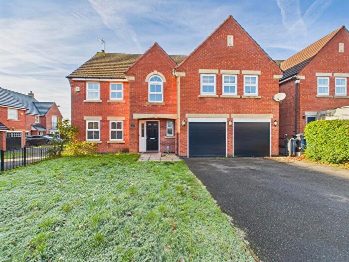 5 Bedroom Detached House For Sale In Acresview Close, Allestree, Derby, DE22