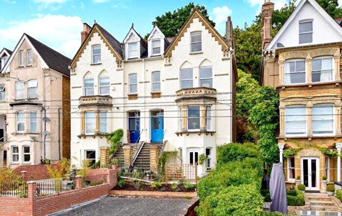 2 Bedroom Apartment To Rent In Peperharow Road, Godalming, Surrey, GU7