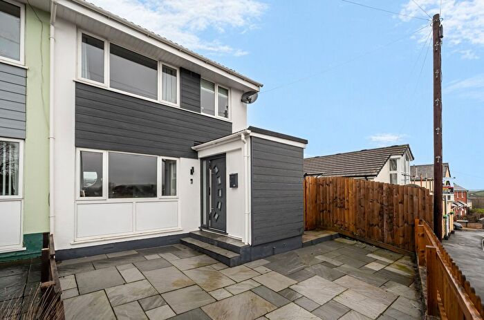 3 Bedroom End Terrace House For Sale In School Lane, Torrington, Devon, EX38