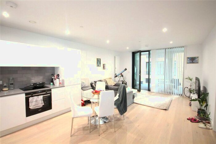 1 Bedroom Apartment To Rent In Pinnacle House, Schooner Road, Royal Wharf, London, E16