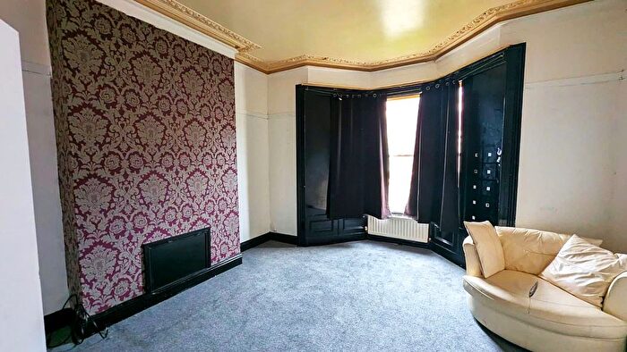 5 Bedroom Terraced House To Rent In Azalea Terrace North, Sunderland, SR2