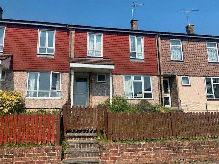 4 Bedroom Terraced House To Rent In The Chantrys, Farnham, Surrey, GU9