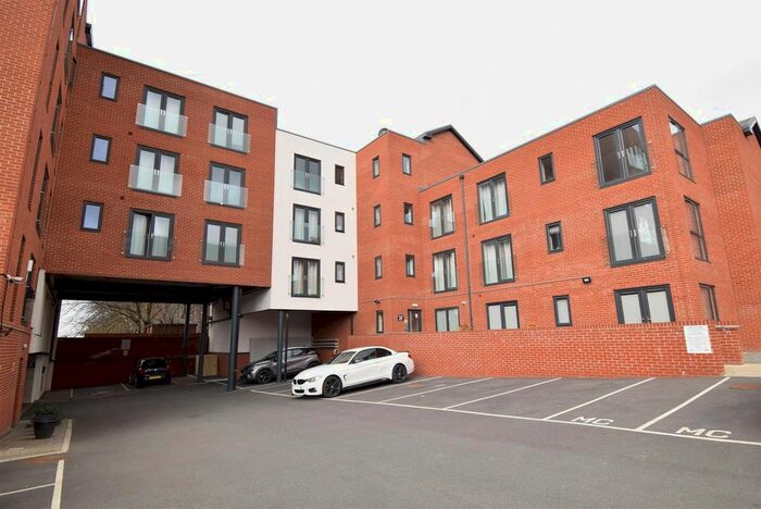 1 Bedroom Flat To Rent In Cross Green Lane, Cross Green, Leeds, LS9
