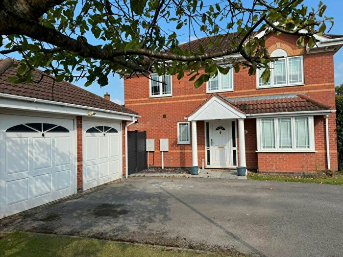 4 Bedroom Detached House To Rent In Longlands Drive, West Bridgford, Nottingham, Nottinghamshire, NG2