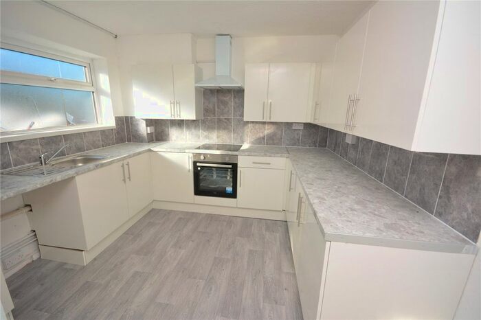 3 Bedroom Maisonette To Rent In Gloucester Avenue, Chelmsford, CM2