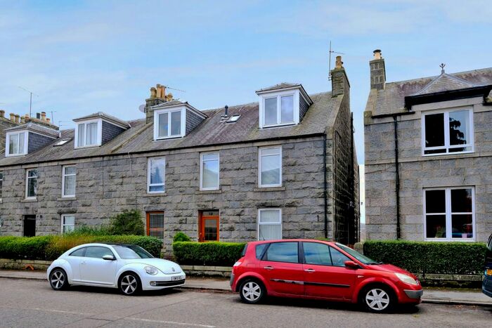 1 Bedroom Flat For Sale In North Deeside Road, Peterculter, AB14