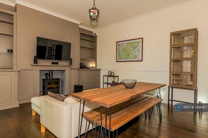 2 Bedroom Flat To Rent In Shooters Hill Road, London, SE3