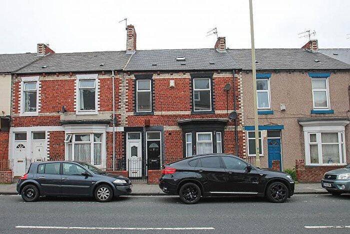 3 Bedroom Flat To Rent In Chichester Road, South Shields, NE33