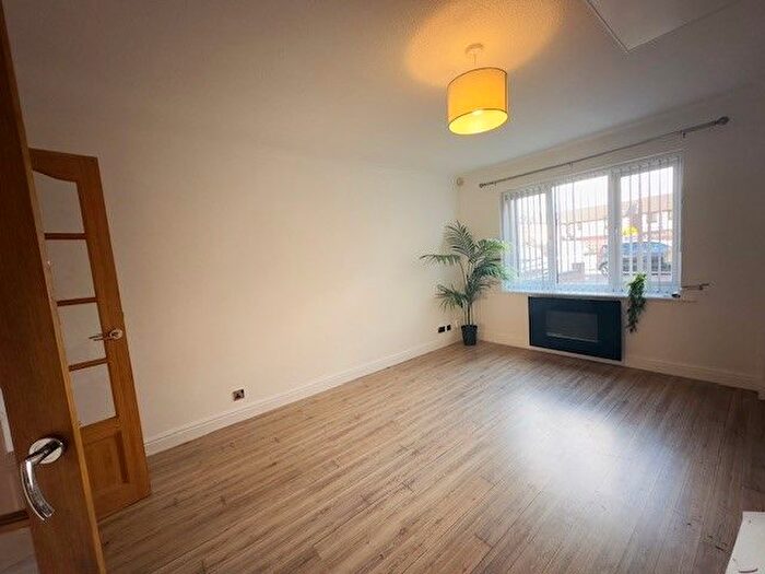 3 Bedroom Terraced House To Rent In Seymour Court, Preston, PR1