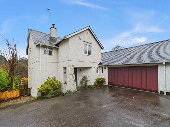 4 Bedroom Detached House For Sale In Woodland Vale, Lakeside, Cumbria, LA12