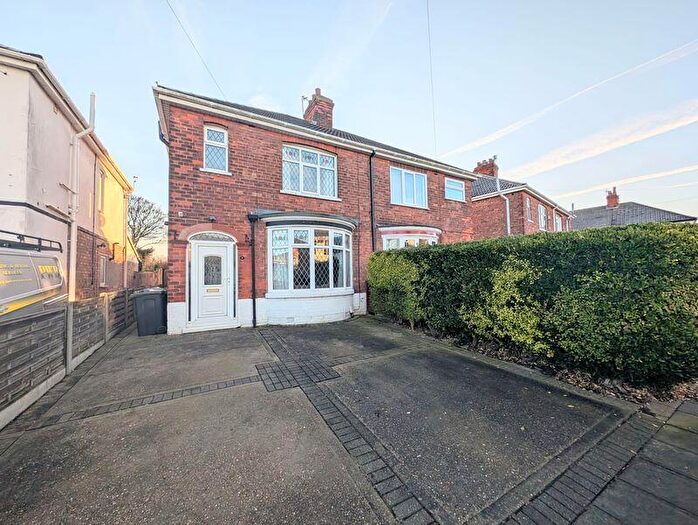 3 Bedroom Semi Detached House For Sale In Cynthia Road, Grimsby, DN32