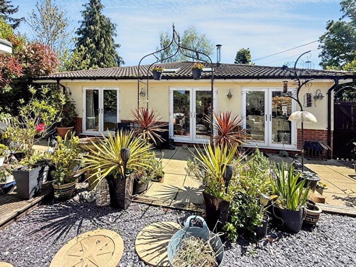 2 Bedroom Bungalow For Sale In Happy Bottom, Corfe Mullen, BH21