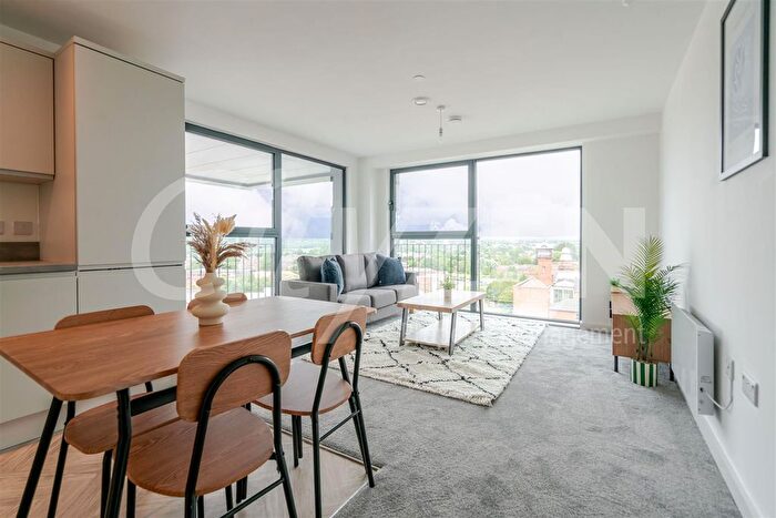 1 Bedroom Flat To Rent In Willow Court, Salford, M6